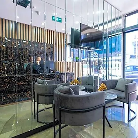 호텔 Black Palace *